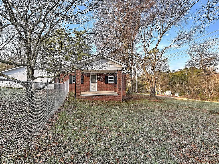 4151 Cameron Rd — Photo 25