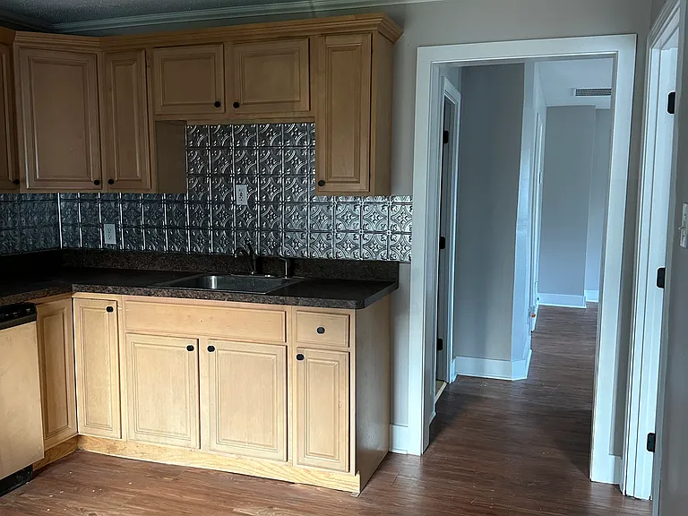 176 Bristol St #2 — Photo 40