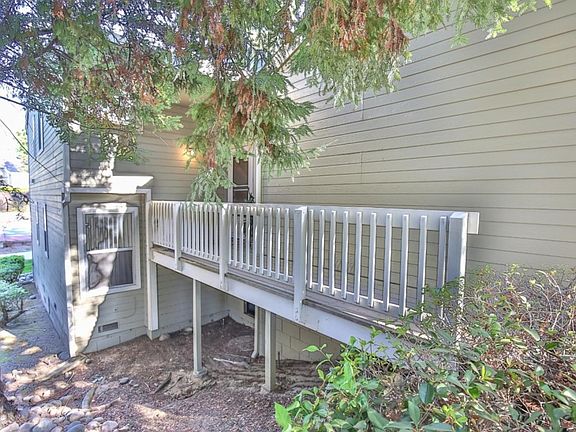 4th image of 117 Valley Oak Dr