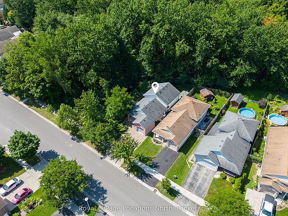 4th image of 846 Railton Ave