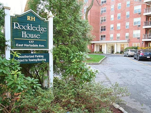 1st image of 177 E Hartsdale Ave APT 4L