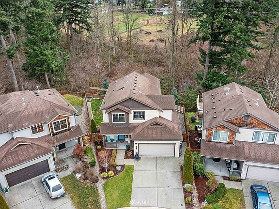 Private home offers space for entertaining