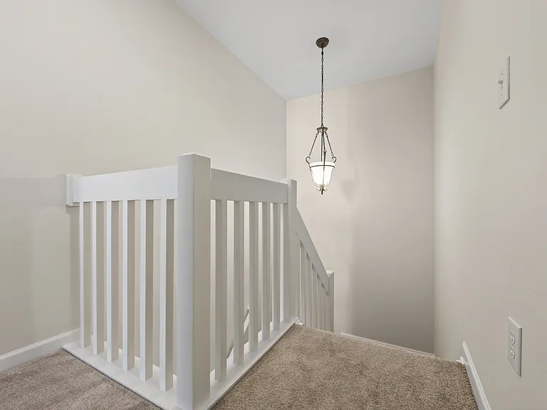 8911 Bryant Field Cir — Photo 18