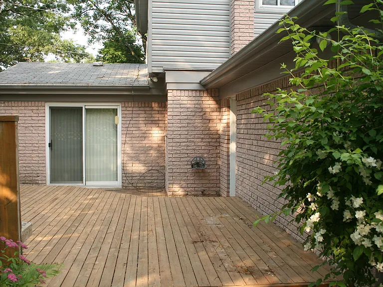 8177 Rene Dr — Photo 10