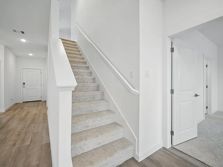 1413 Richardson St — Photo 11