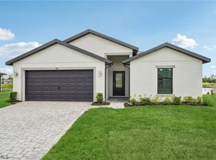 861 Gen D Macarthur Ave, Labelle, FL 33935