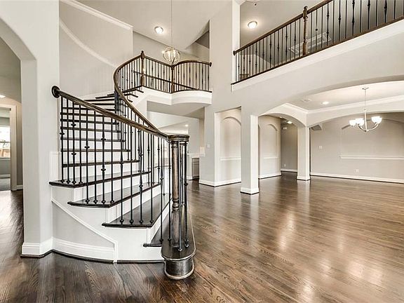 3rd image of 11478 Barcelona Ln