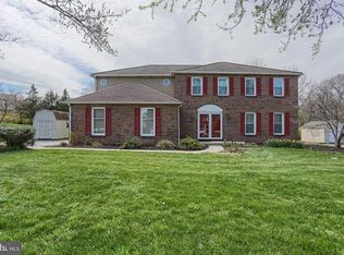 70 Falcon Ct, Gilbertsville, PA 19525