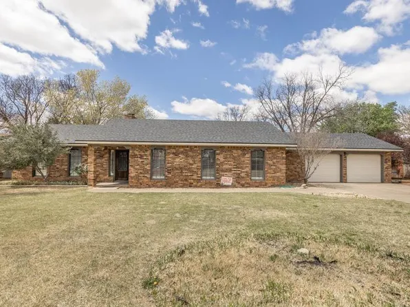 1109 Holliday St, Plainview, TX 79072
