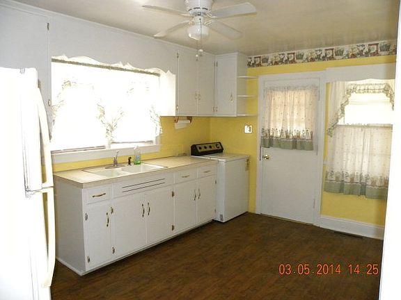 2nd image of 46 Henry St