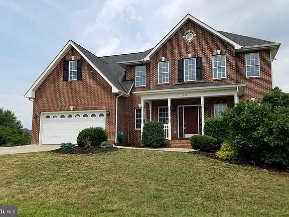 2nd image of 206 Dewberry Dr