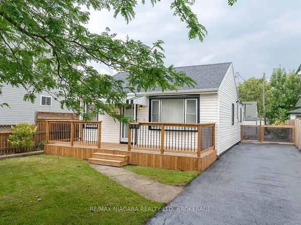 406 Dieppe St, Welland, ON L3B 4V4