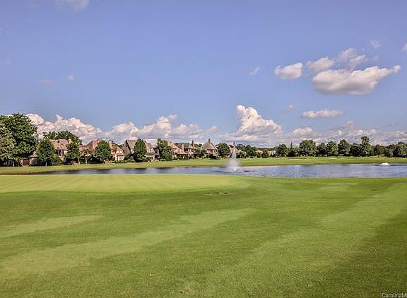 5th image of 506 Bear Paw Dr #47