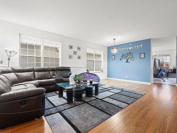 2nd image of 1807 Eton Dr
