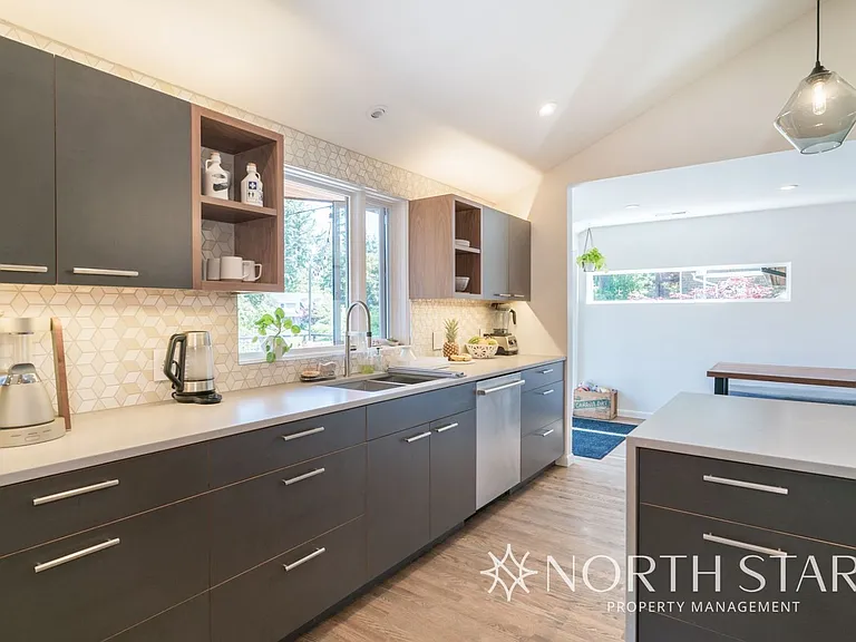 1235 Chandler Rd — Photo 14