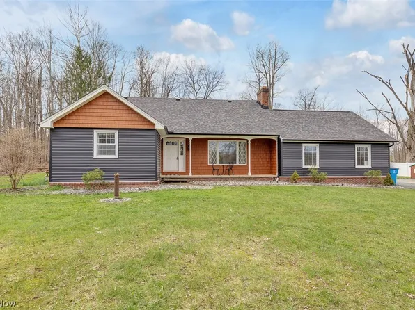 12560 Bass Lake Rd, Chardon, OH 44024