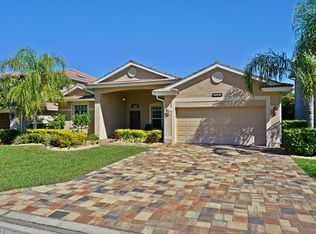 9637 Blue Stone Cir, Fort Myers, FL 33913