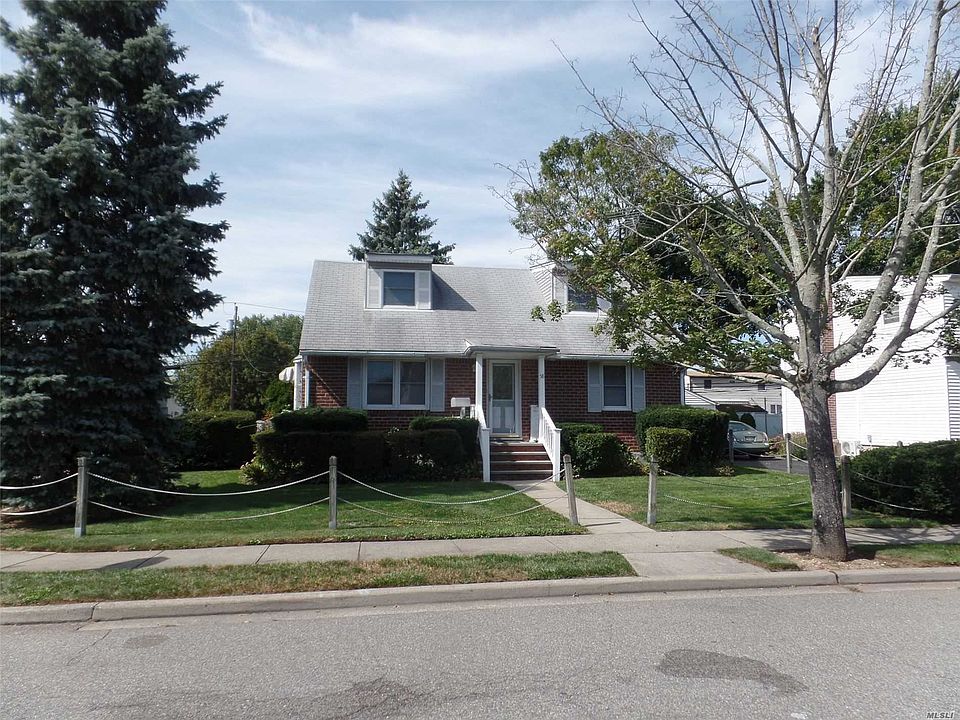 1st image of 58 Linden Blvd