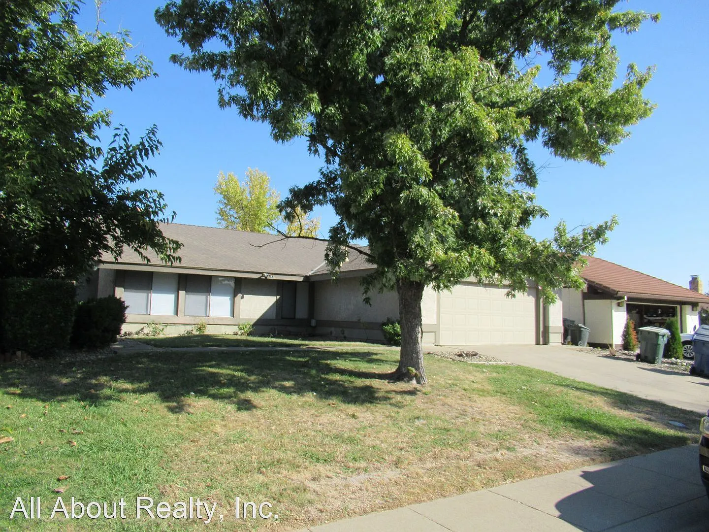 5045 Buffwood Way photo 1