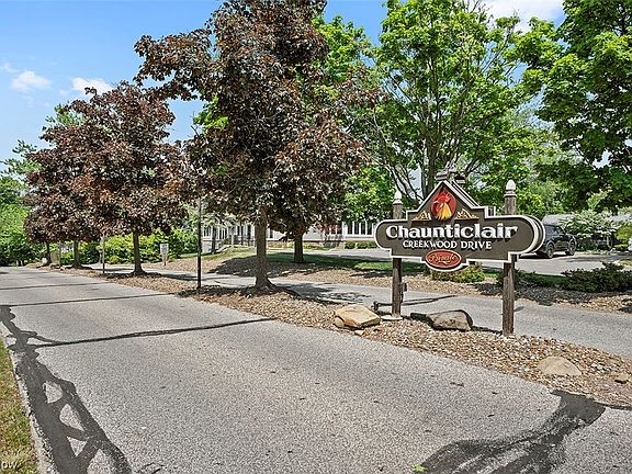 4th image of 7503 Creekwood Ct #3