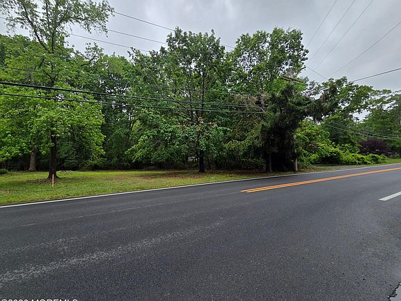 2nd image of 194 Mill Creek Road