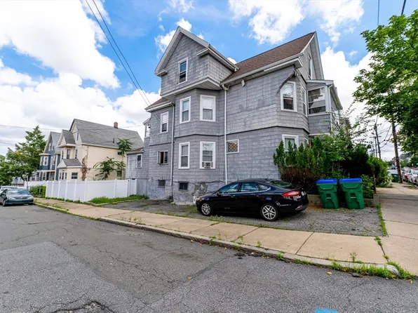 494-496 Main St, Medford, MA 02155