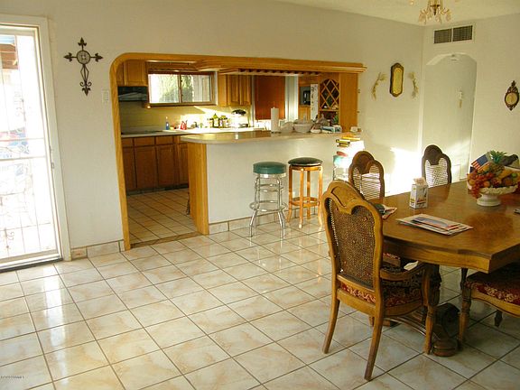 5th image of 1305 Durazno St