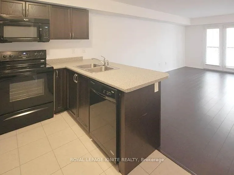 35 Hays Blvd #13 — Photo 3