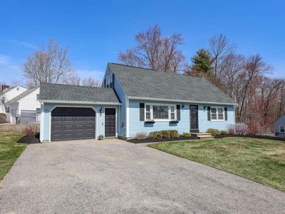 2 April Drive, Nashua, NH, 03060