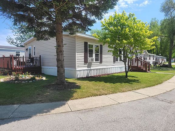 3rd image of 1024 Raven Dr