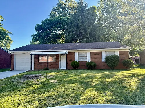 1718 Birchbark Ln Photo 1