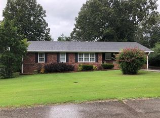 913 Chickasaw Dr, Madisonville, KY 42431