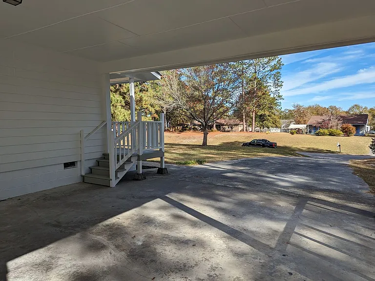 131 Millrace Cir — Photo 5
