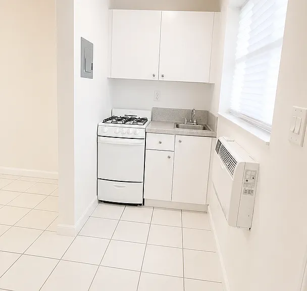 Allegro Apartments — Photo 16