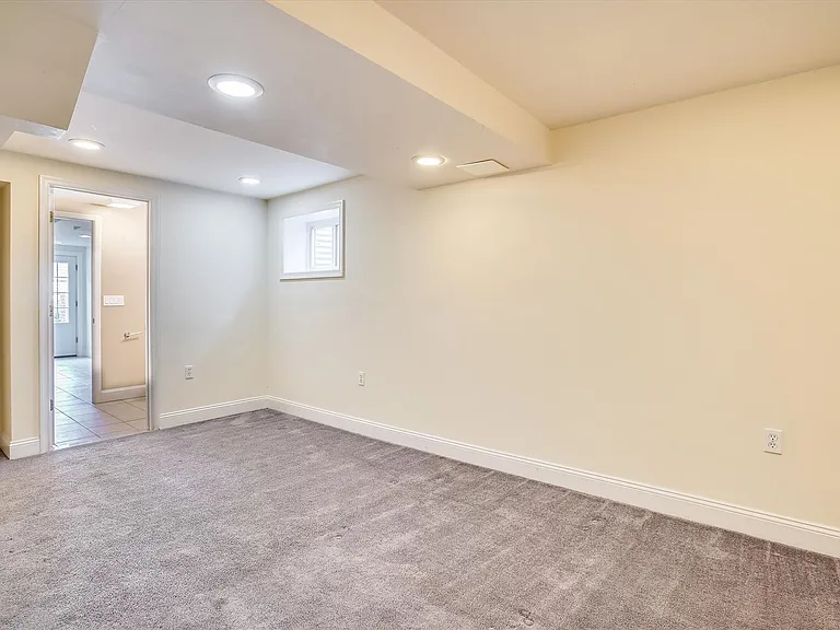 11200 Powder Horn Dr — Photo 59