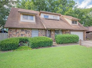 1702 W 63rd St S, Tulsa, OK 74132