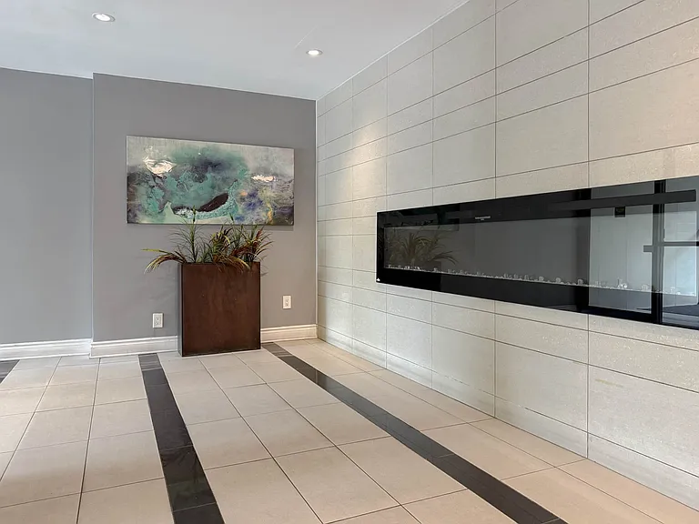 295 Dufferin St — Photo 19