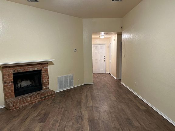 Entrance and Family Room