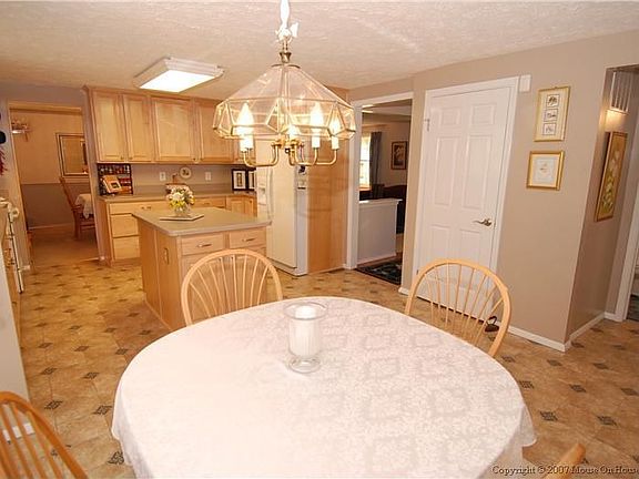 Breakfast nook