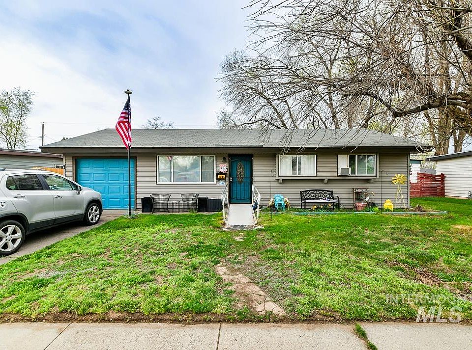 1st image of 1045 E 16th N
