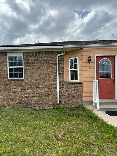 5025 W Lakeview Rd Photo 1