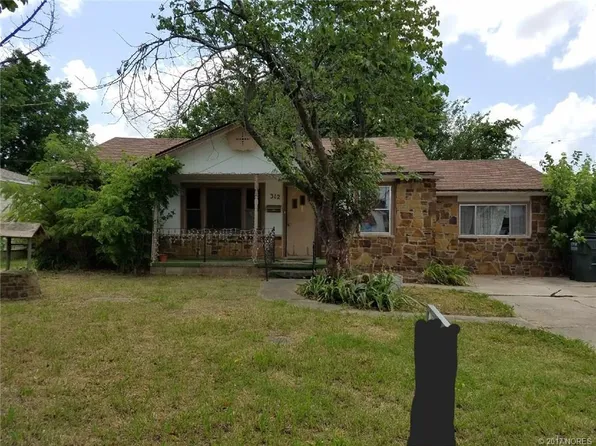 312 N Atlanta St, Owasso, OK 74055