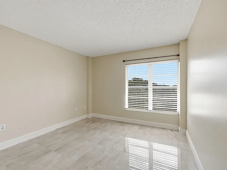 4158 Inverrary Dr #511 — Photo 14