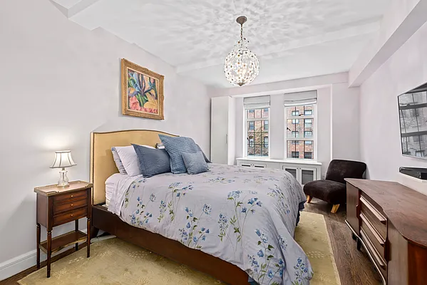 Sold by Douglas Elliman | media 5