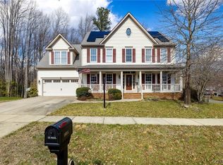 18015 Jackson Dr, Bowling Green, VA