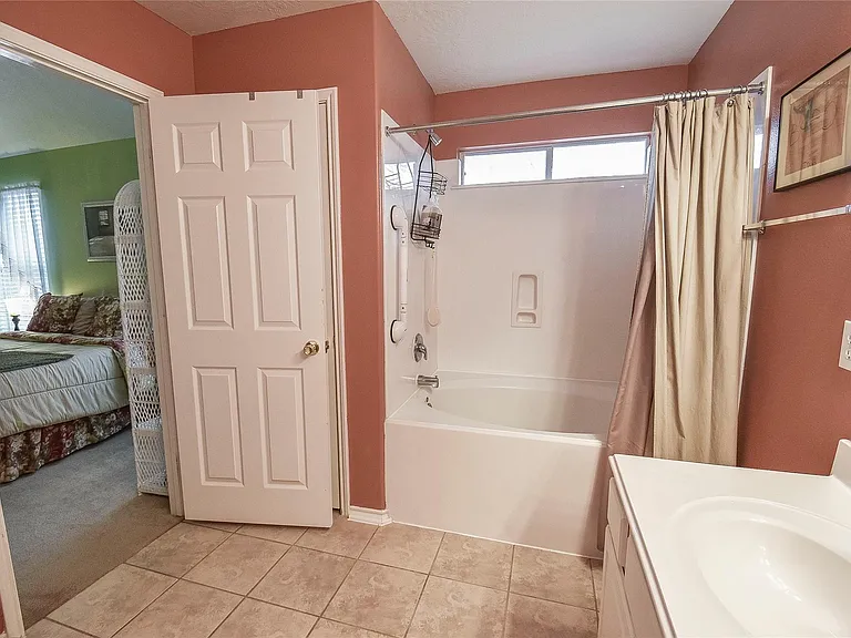 12259 Noco Dr — Photo 17