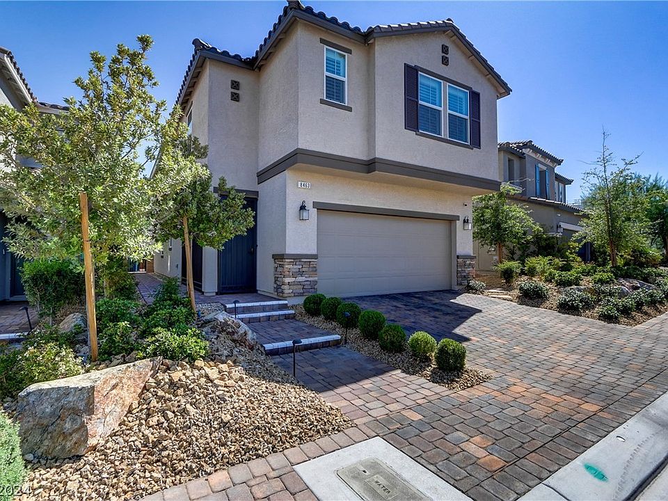 1st image of 8463 Vacarez Dr