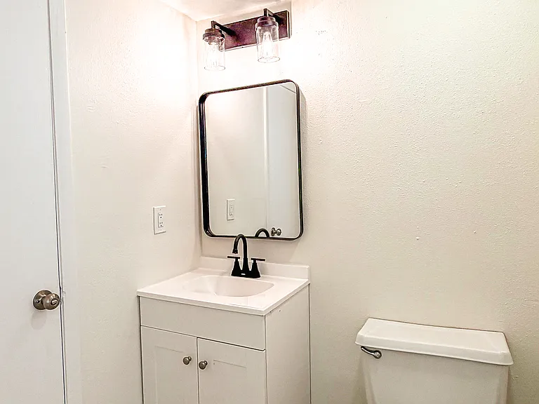213 McKay Dr #J — Photo 13