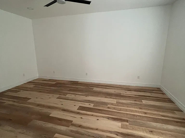 109 Adelita St #1 — Photo 8