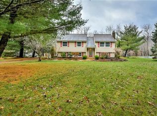 254 Kettering Cir, Gibsonia, PA 15044